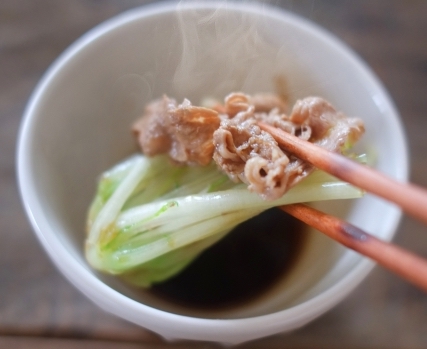 ポン酢でいただく豚しゃぶと白菜